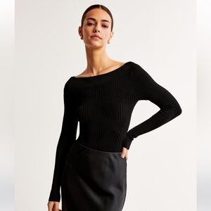 Long-Sleeve Glossy Slash Body Suit